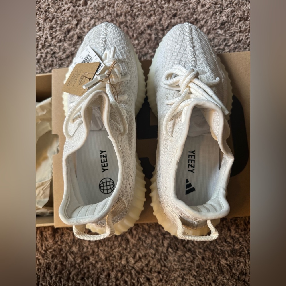Adidas Yeezy Boost 350 V2 Bone White - Picture 3 of 9